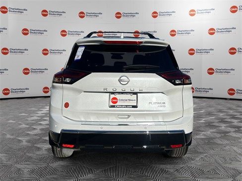 New 2026 Nissan Rogue Platinum w/ Platinum Premium Package image 4