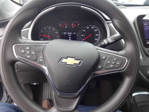 Used 2024 Chevrolet Malibu LT image 15