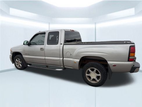 Used 2004 GMC Sierra 1500 Denali image 5