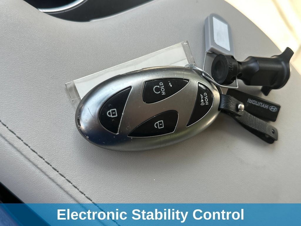Used 2025 Hyundai Sonata SEL FWD image 34
