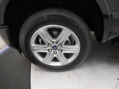 Used 2019 Ford F150 Lariat w/ Equipment Group 502A Luxury image 26