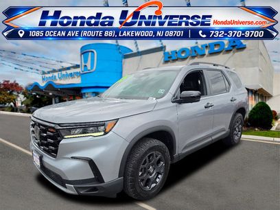 Used 2025 Honda Pilot TrailSport