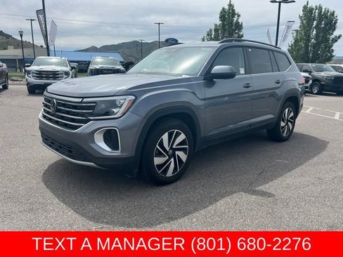 Used 2024 Volkswagen Atlas SE AWD/4WD image 8