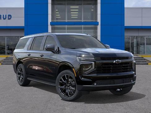 New 2026 Chevrolet Suburban RST w/ Comfort Package AWD/4WD image 7