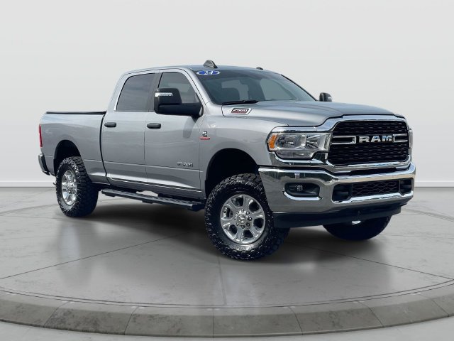 Used 2024 RAM 2500 Big Horn w/ Off Road Package AWD/4WD image 1