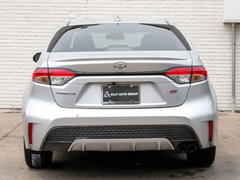 Used 2020 Toyota Corolla SE FWD image 8