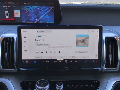 New 2025 Ford Expedition Max Platinum w/ Driver's Package image 18