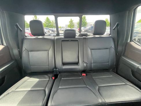 Used 2023 Ford F150 Lariat AWD/4WD image 24