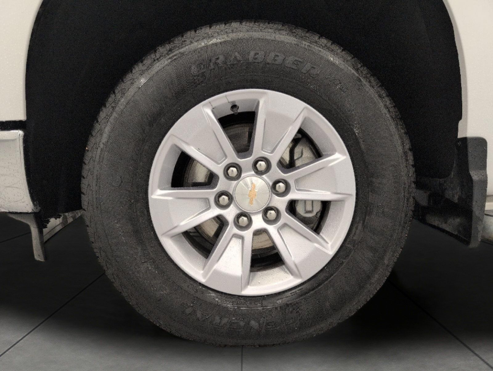 Certified 2025 Chevrolet Silverado 1500 W/T RWD image 4