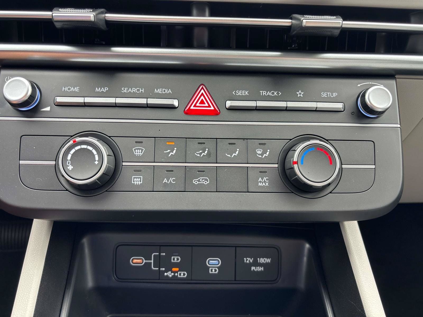 New 2026 Hyundai Tucson SE AWD/4WD image 9