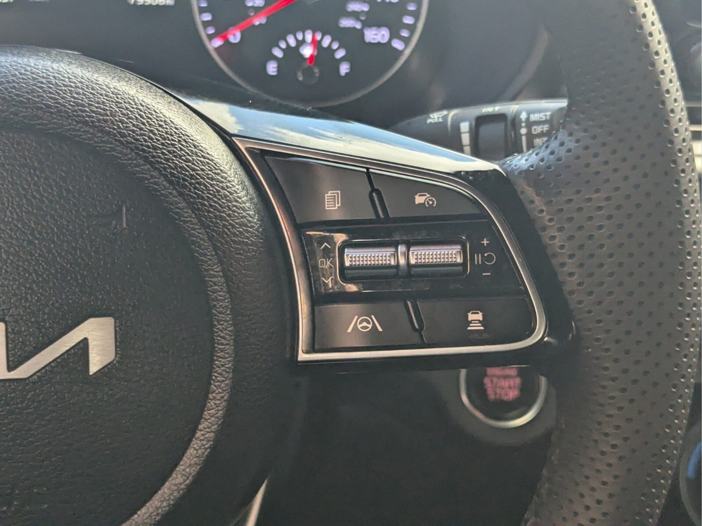 Used 2022 Kia Forte GT-Line w/ GT-Line Premium Package FWD image 17