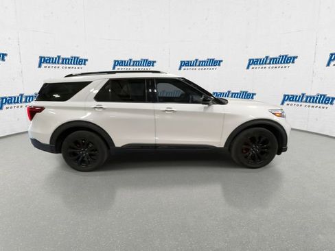 Used 2020 Ford Explorer ST w/ Premium Technology Package AWD/4WD image 12