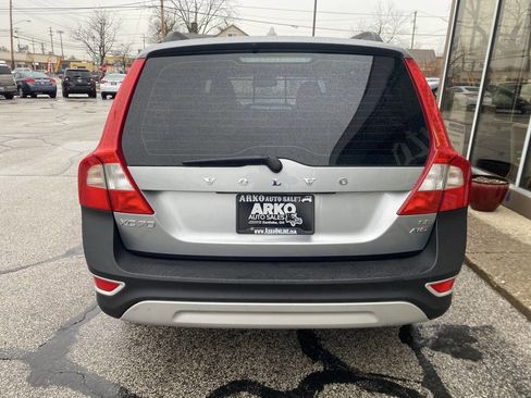 Used 2010 Volvo XC70 3.2 image 8