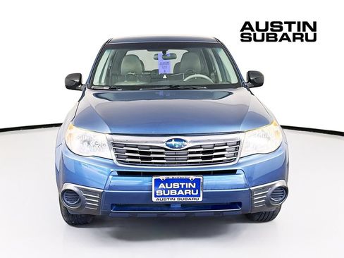 Used 2010 Subaru Forester 2.5X AWD/4WD image 2