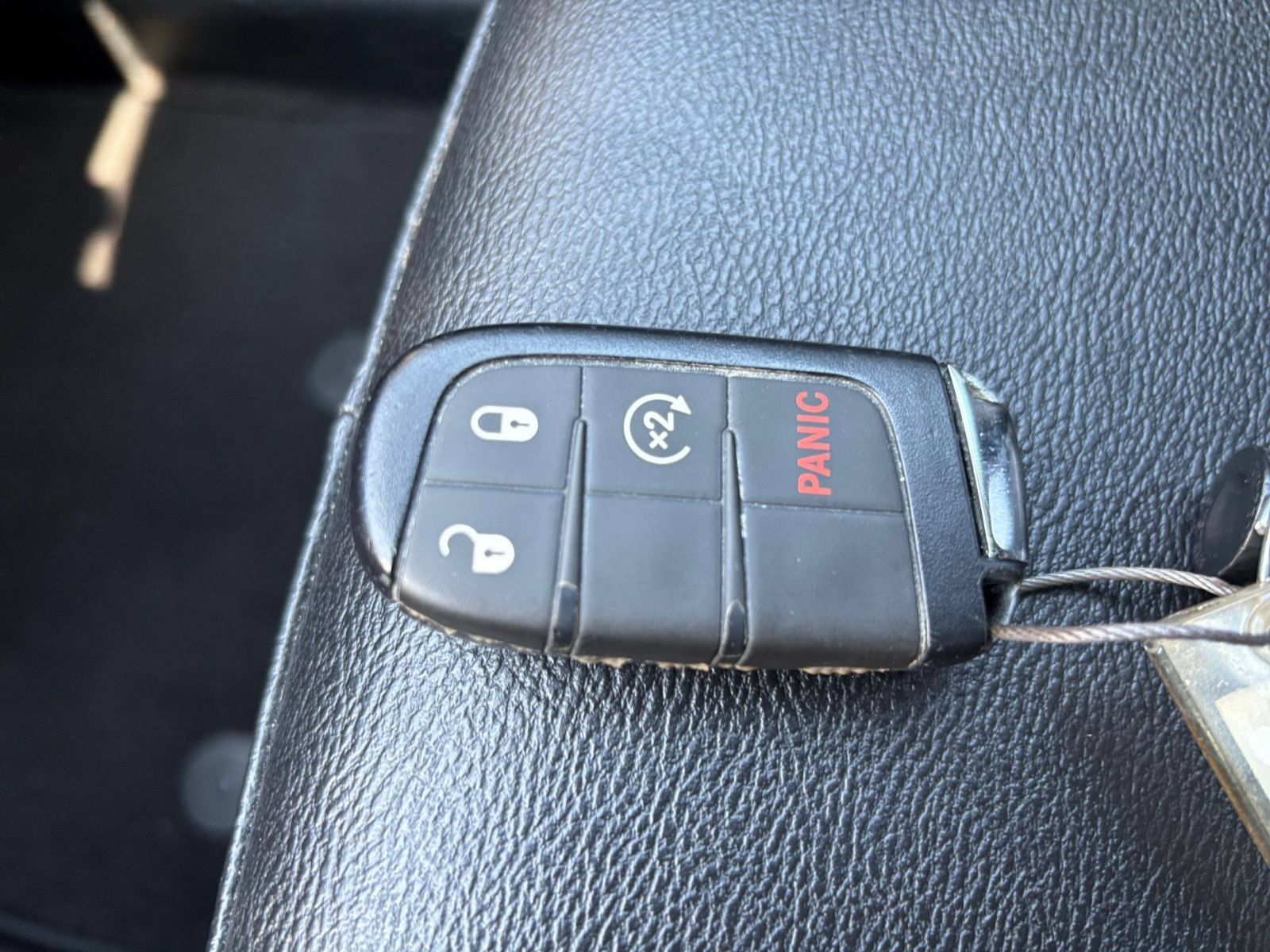 Used 2025 Jeep Compass Limited AWD/4WD image 25