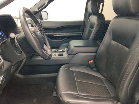 Used 2020 Ford Expedition Max XLT w/ Equipment Group 202A RWD image 17