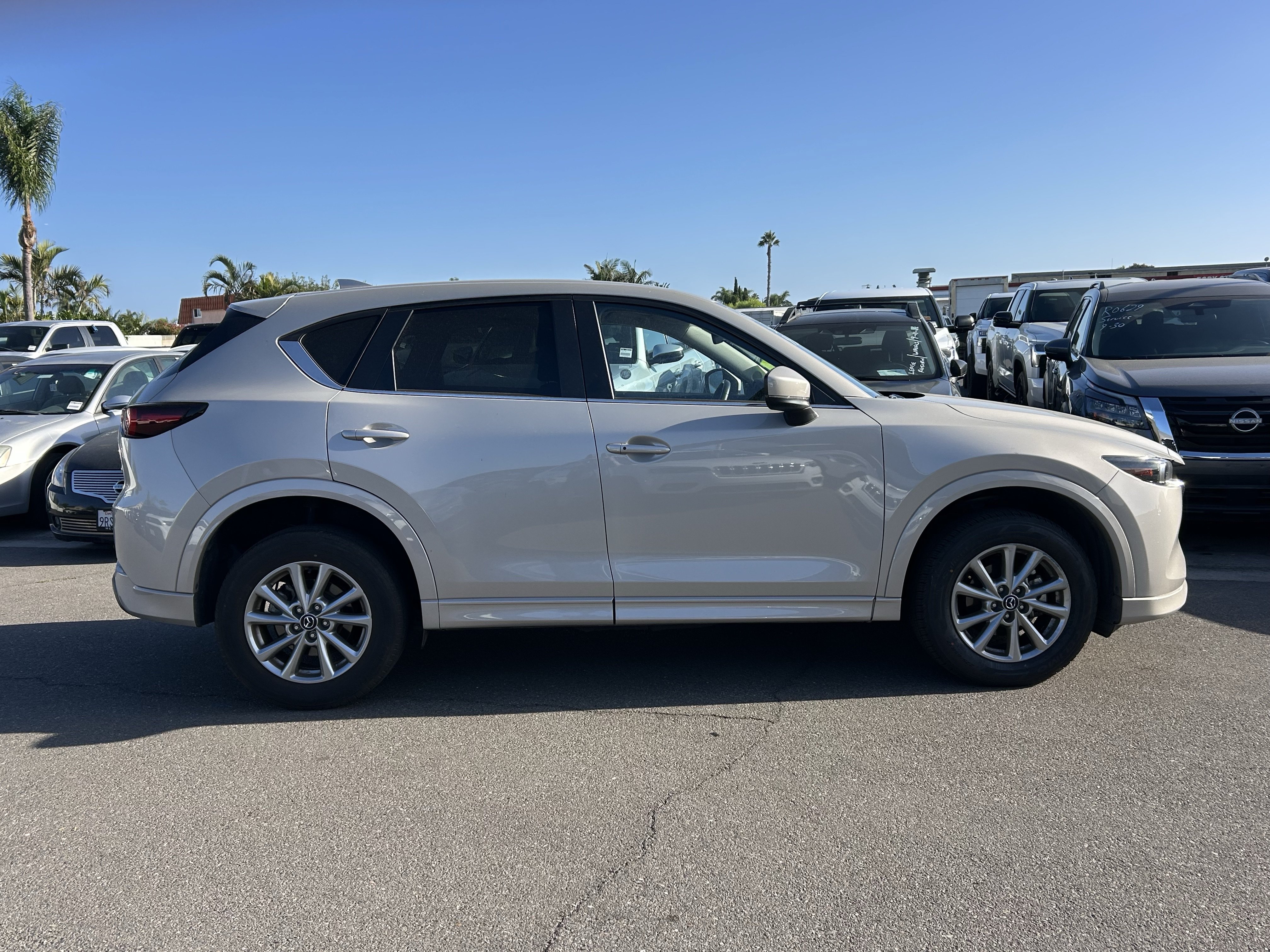 Used 2025 MAZDA CX-5 AWD 2.5 S w/ Select Package image 2