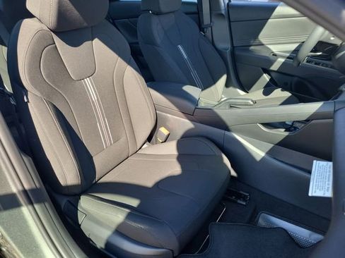 New 2026 Hyundai Elantra Sport image 17