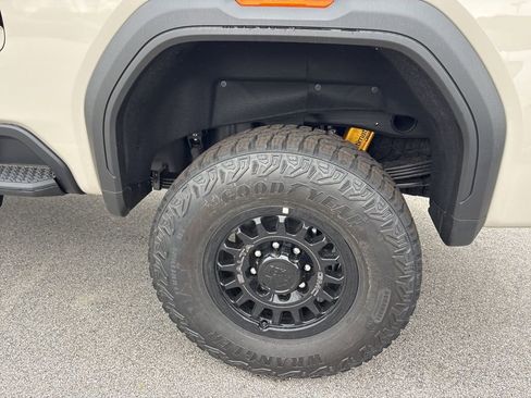 New 2026 GMC Sierra 2500 AT4X w/ AT4X AEV Edition AWD/4WD image 11