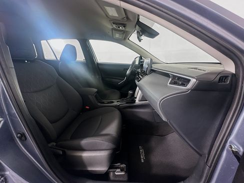 Used 2022 Toyota Corolla Cross LE FWD image 29