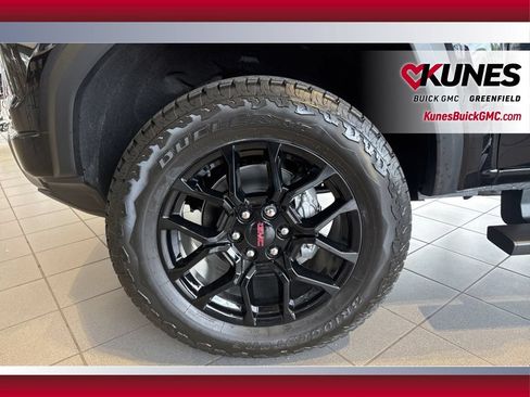 New 2026 GMC Canyon Elevation w/ Convenience Package AWD/4WD image 11