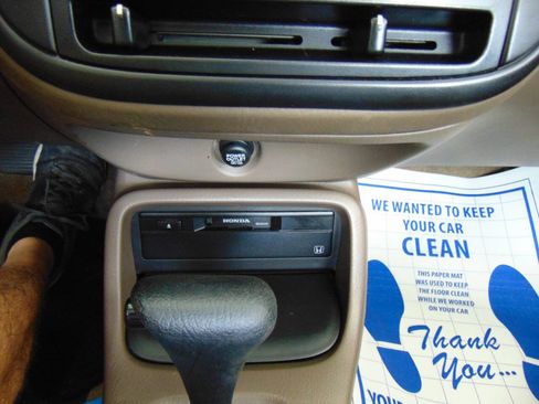 Used 1997 Honda Civic LX image 14