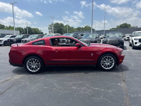 Used 2012 Ford Mustang Premium RWD image 6