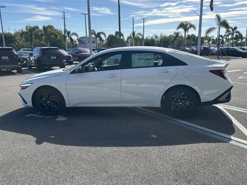 New 2026 Hyundai Elantra Sport FWD image 9