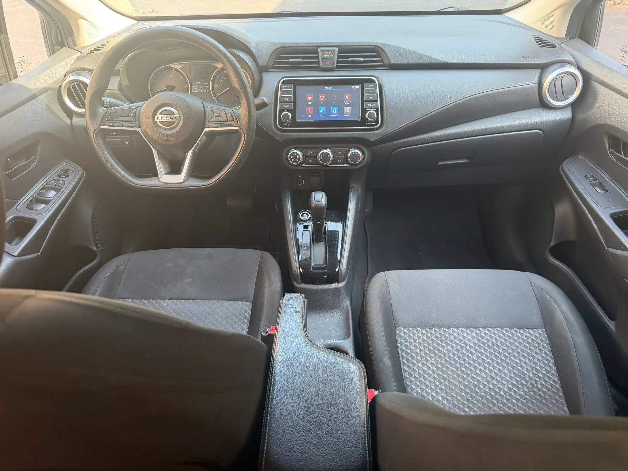 Used 2021 Nissan Versa S FWD image 12