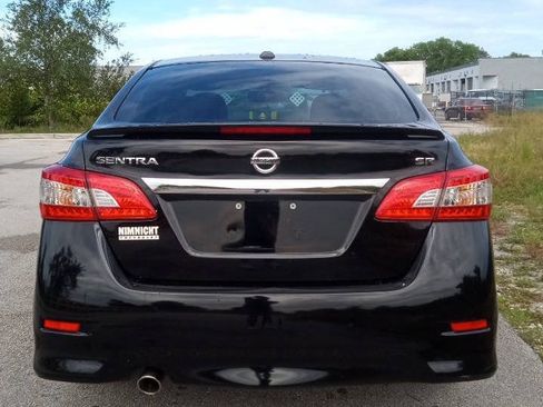 Used 2015 Nissan Sentra SR FWD image 7