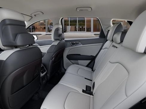 New 2026 Kia Sportage EX FWD image 19