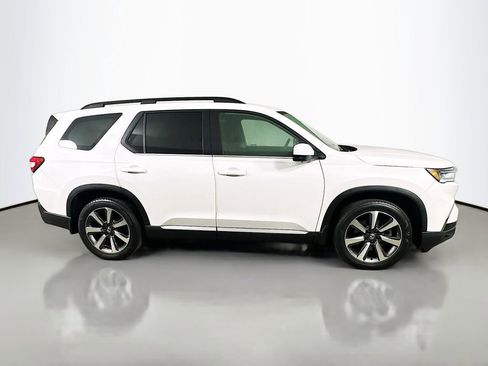 Used 2023 Honda Pilot Elite image 7
