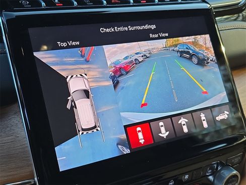 New 2025 Jeep Grand Cherokee Summit image 24