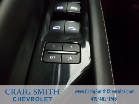 Used 2022 Cadillac Escalade Sport Platinum w/ Heavy-Duty Trailer Package AWD/4WD image 36