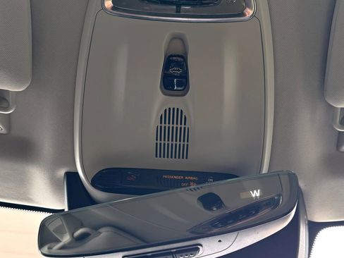 Used 2019 Volvo XC90 T5 Momentum w/ Multimedia Package image 43