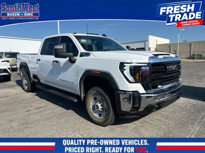 Used 2025 GMC Sierra 2500 Pro w/ Convenience Package