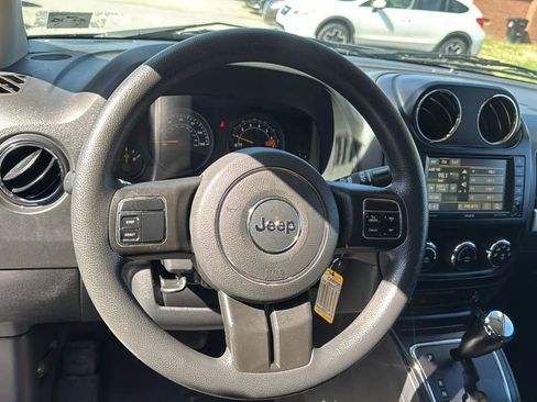 Used 2016 Jeep Compass Sport w/ Power Value Group image 9