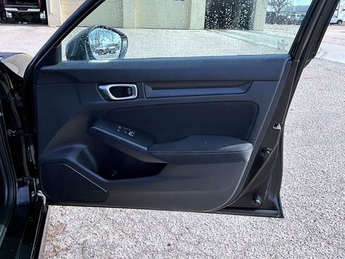 Used 2022 Honda Civic Sport image 17