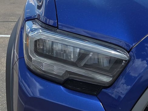 Certified 2023 Toyota Tacoma TRD Off-Road AWD/4WD image 8
