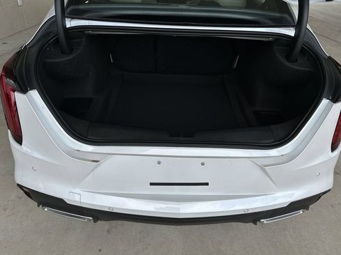 New 2025 Cadillac CT4 Premium Luxury image 27