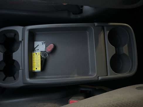 Used 2016 Honda Odyssey SE image 38