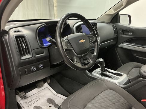 Used 2020 Chevrolet Colorado LT AWD/4WD image 10