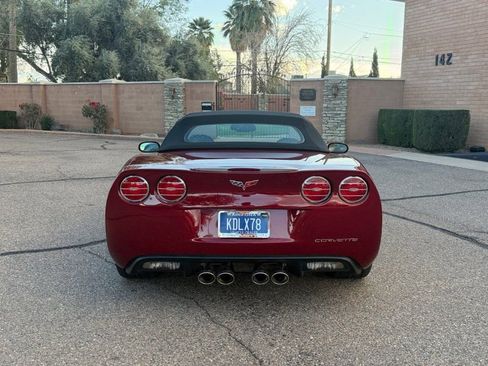 Used 2006 Chevrolet Corvette Convertible w/ Preferred Equipment Group image 4