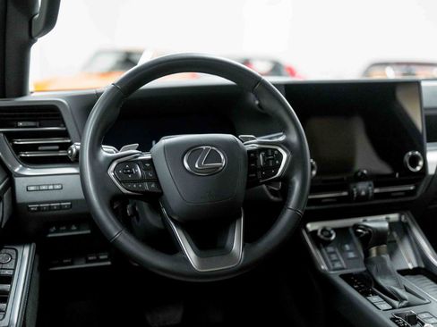 Used 2025 Lexus GX 550 AWD/4WD image 56