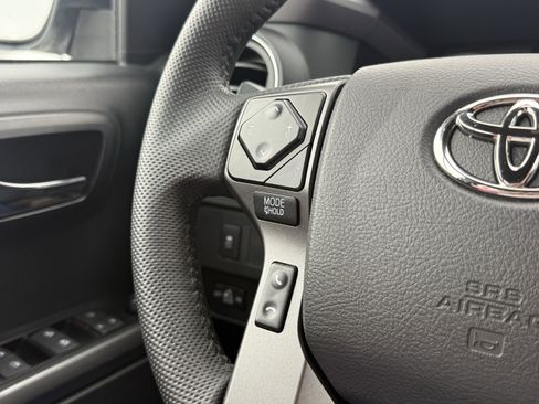 Used 2023 Toyota Tacoma TRD Off-Road image 20