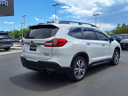 Used 2022 Subaru Ascent Touring AWD/4WD image 3