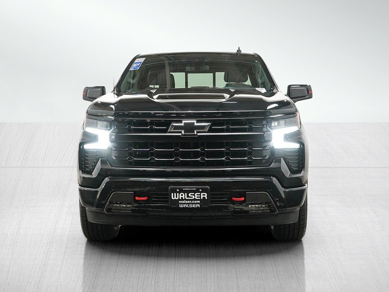 Used 2024 Chevrolet Silverado 1500 RST w/ Redline Edition AWD/4WD image 8
