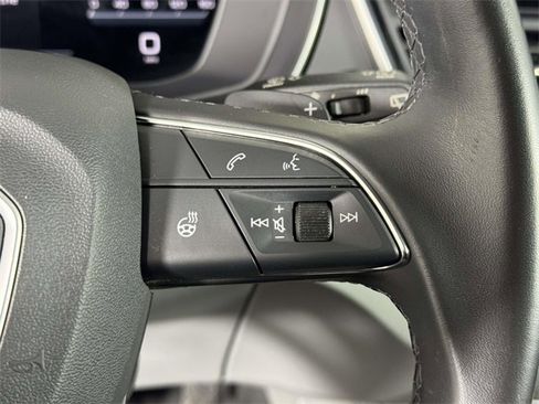 Used 2022 Audi Q5 2.0T Premium Plus w/ Premium Plus Package image 23
