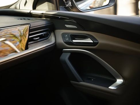 New 2025 Audi Q5 2.0T Premium Plus image 29