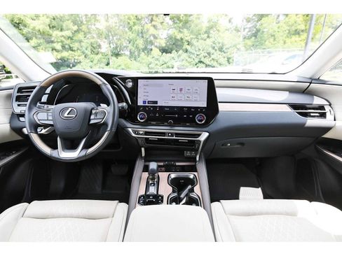 Used 2023 Lexus RX 350 AWD w/ Accessory Package image 7
